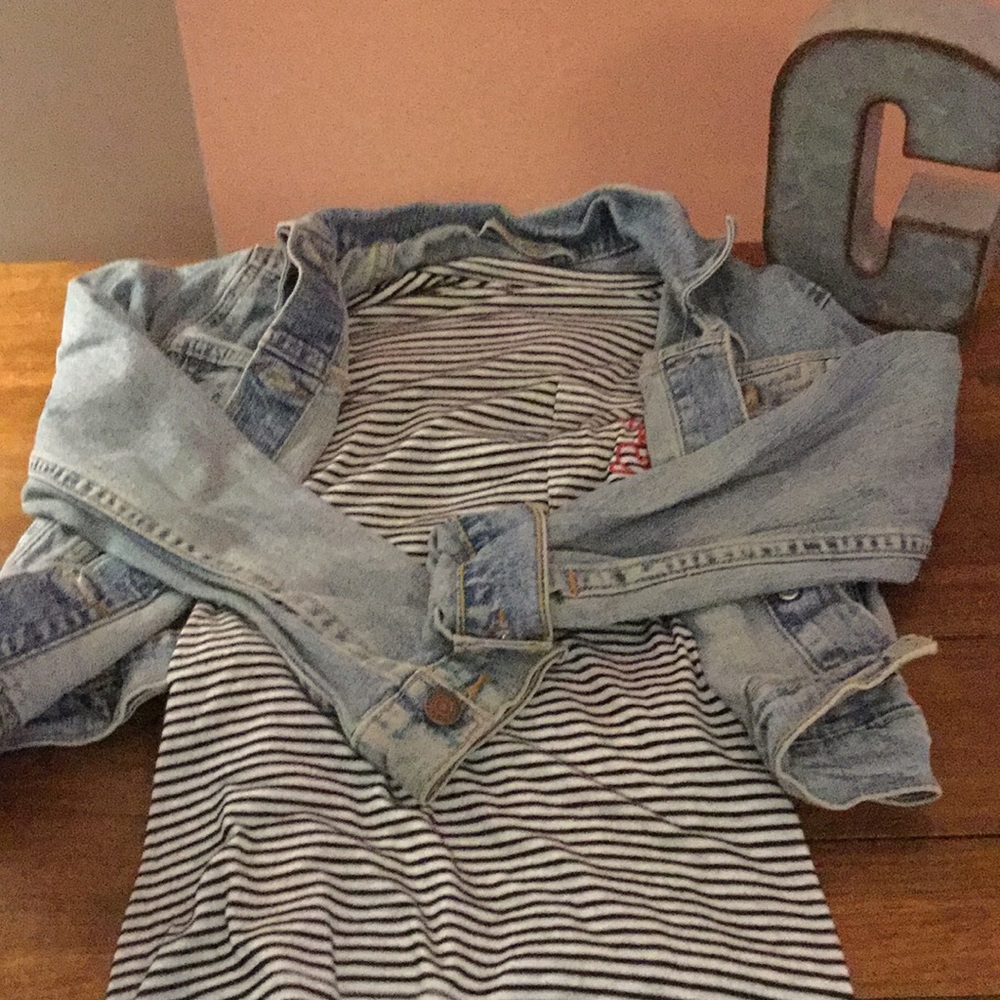 Levi Brand Jean jacket